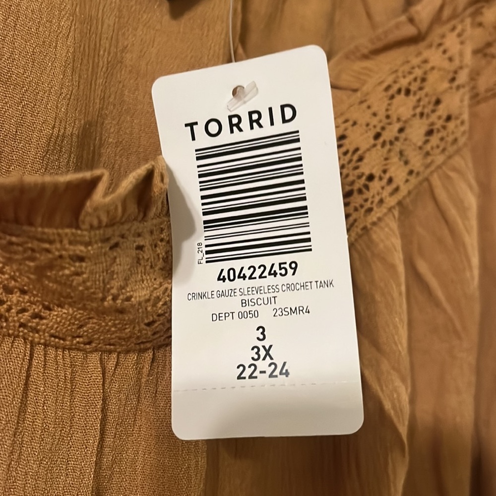 Torrid Top - Picture 3 of 3